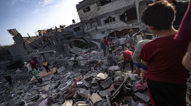 إسرائيل هيوم: غزة ليست لبنان ولا فيتنام (مترجم)